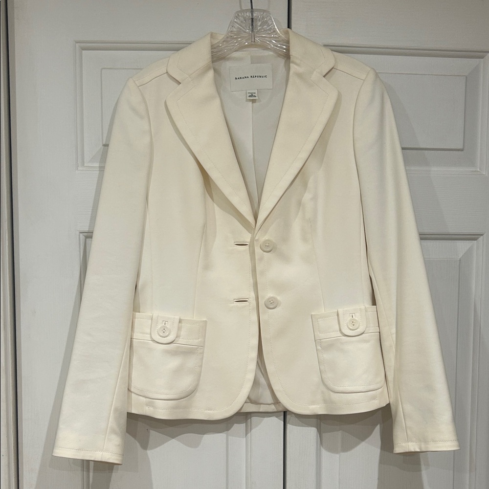 Banana Republic Women's Ivory Blazer